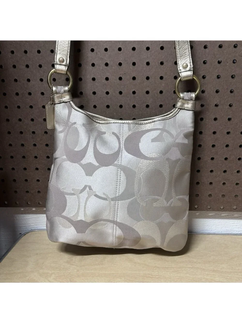 Coach Penelope Optic Metallic Signature Bag 18478 Gold Beige Purse